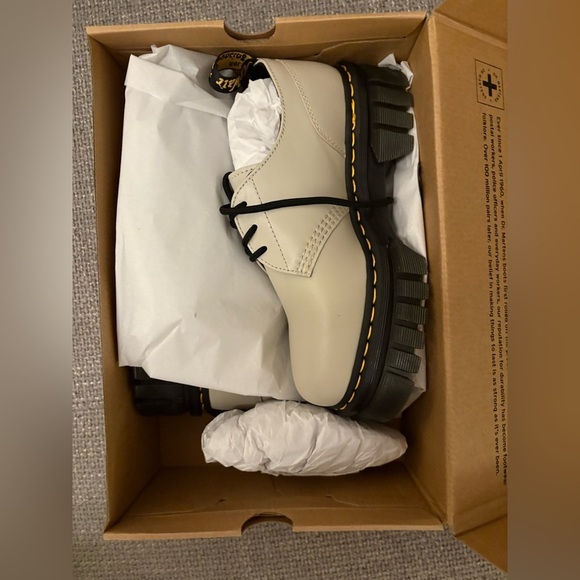 BNWT Dr. Martens Audrick 3 eye Shoes – Cobblestone Gray – Size 9 - Picture 9 of 15